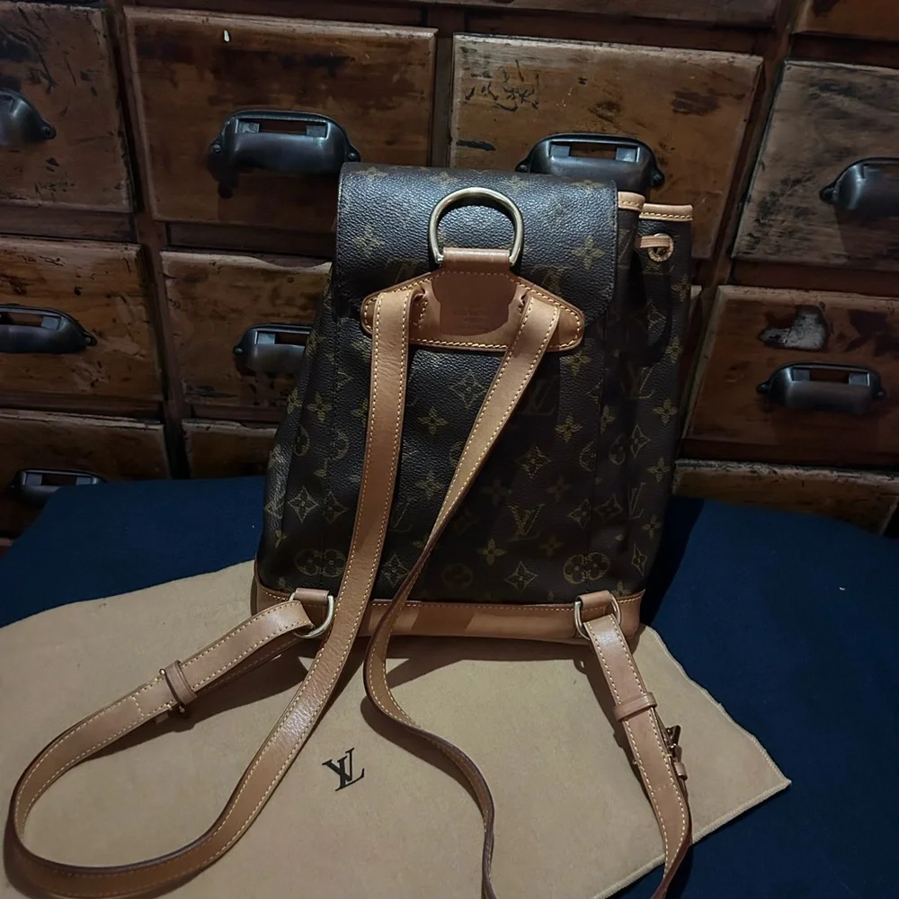 Louis Vuitton Backpack - Picture 6 of 10
